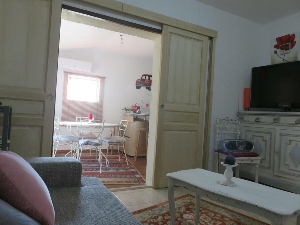 Charmant Appartement Saint Gely Cornillon Ngoại thất bức ảnh